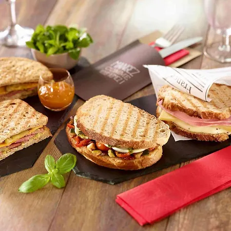 Hotel Ibis Centre Gare Saint Charles Marsiglia