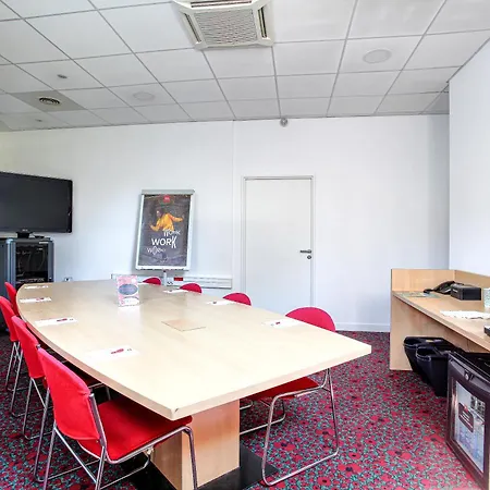 Ibis Centre Gare Saint Charles 3*